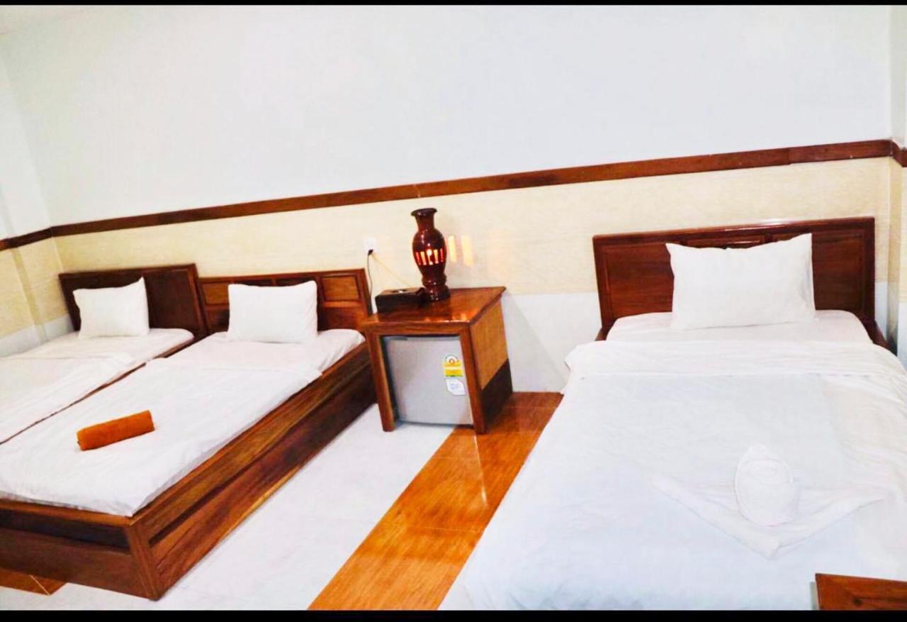 Ly Meng Hotel 바탐방 외부 사진