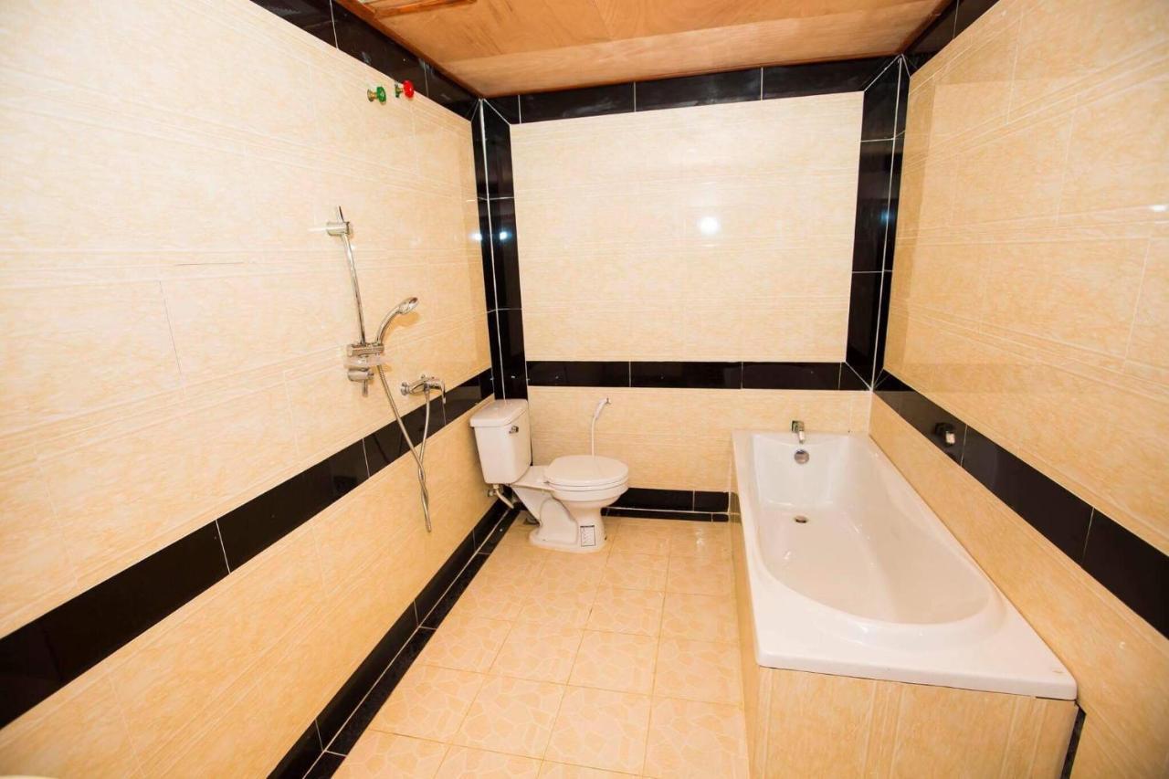 Ly Meng Hotel 바탐방 외부 사진